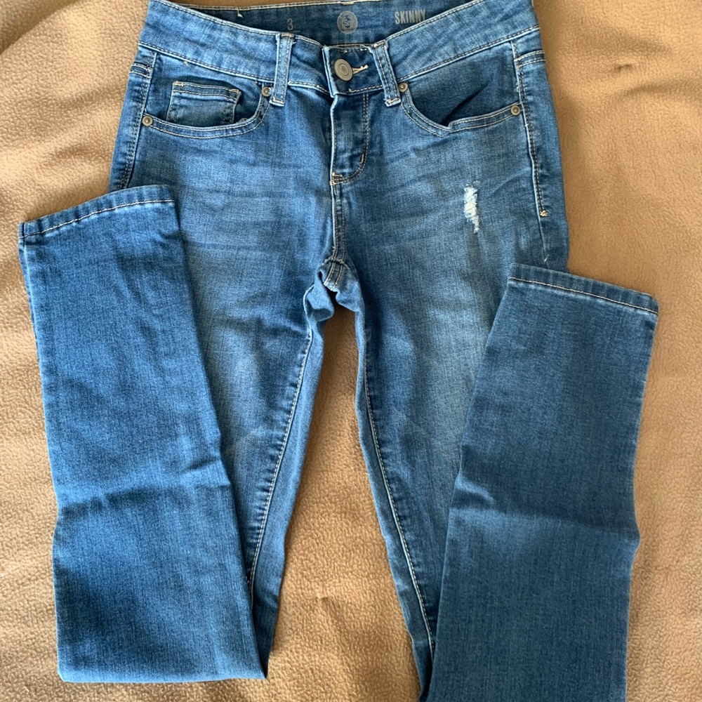 Juniors jeans